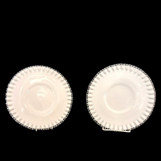DECORATIVE PLATES (PAIR)