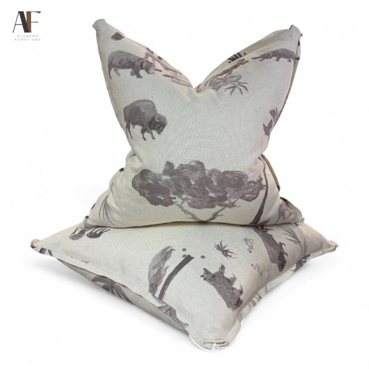 THROW PILLOWS (PAIR)