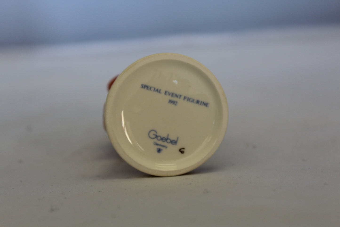 HUMMEL LITTLE GARDENER FIGURINE