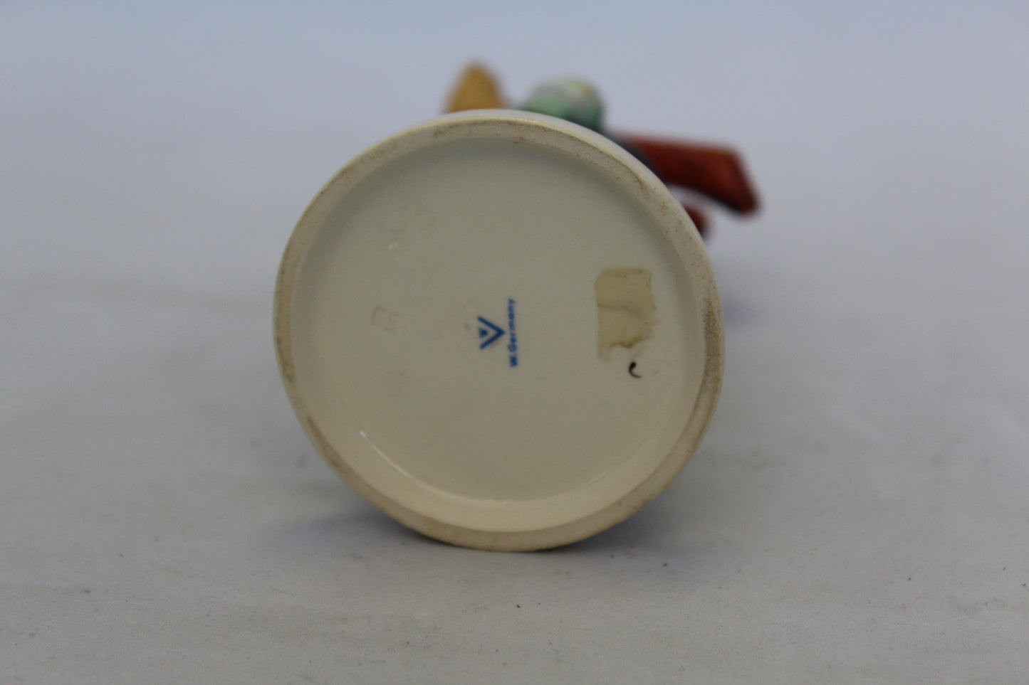 HUMMEL MARCH WINDS FIGURINE