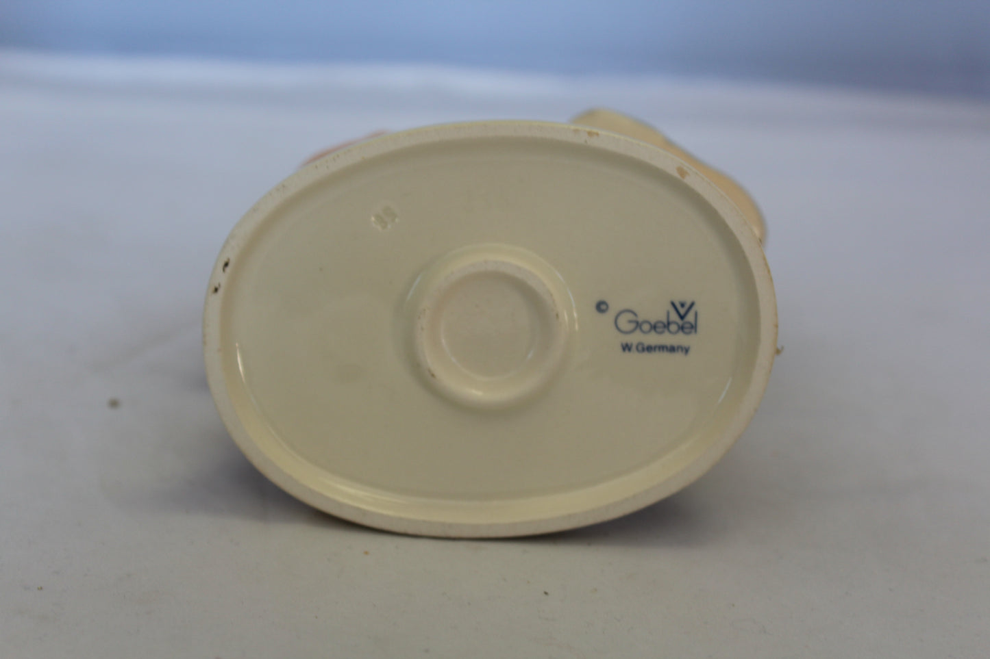 HUMMEL KNITTING LESSON FIGURINE