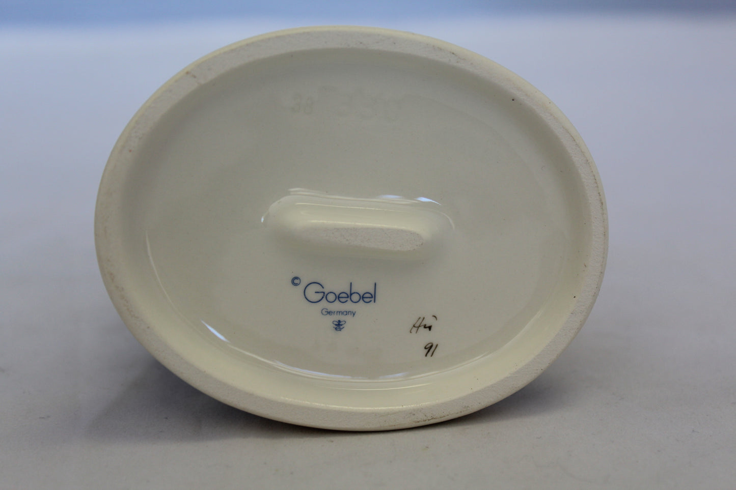 HUMMEL BAKING DAY FIGURINE