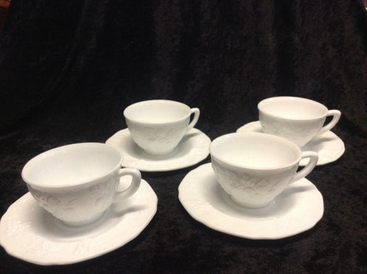 MILK GLASS CUP/SAUCER (SET OF 4)