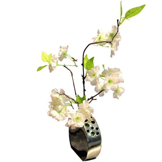 CREATIVE BRANCH FLORAL ARRANGEMENT