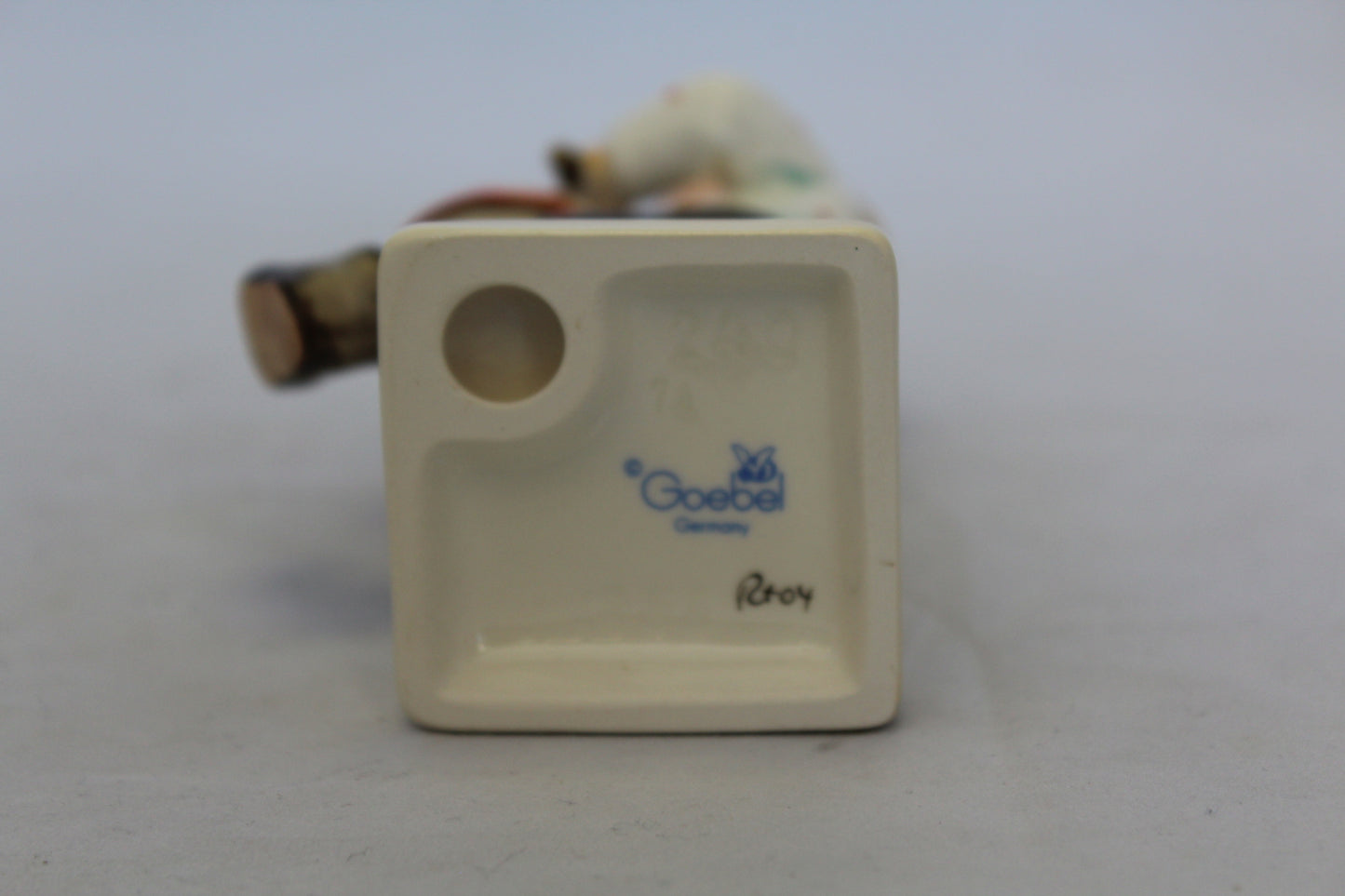 HUMMEL LITTLE DRUMMER FIGURINE