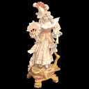 FIGURINE