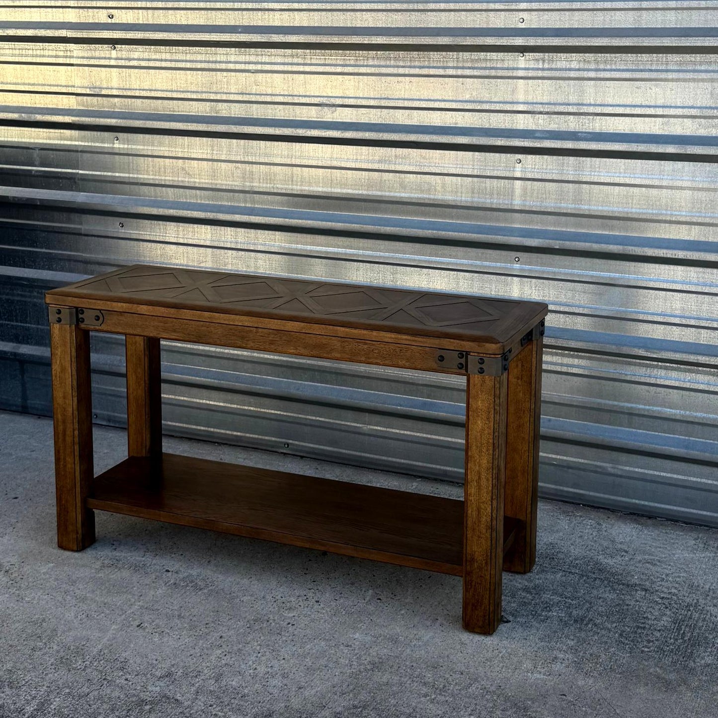 Farmhouse Style Entryway Table