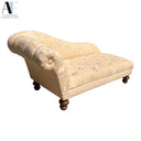 VINTAGE SETTEE