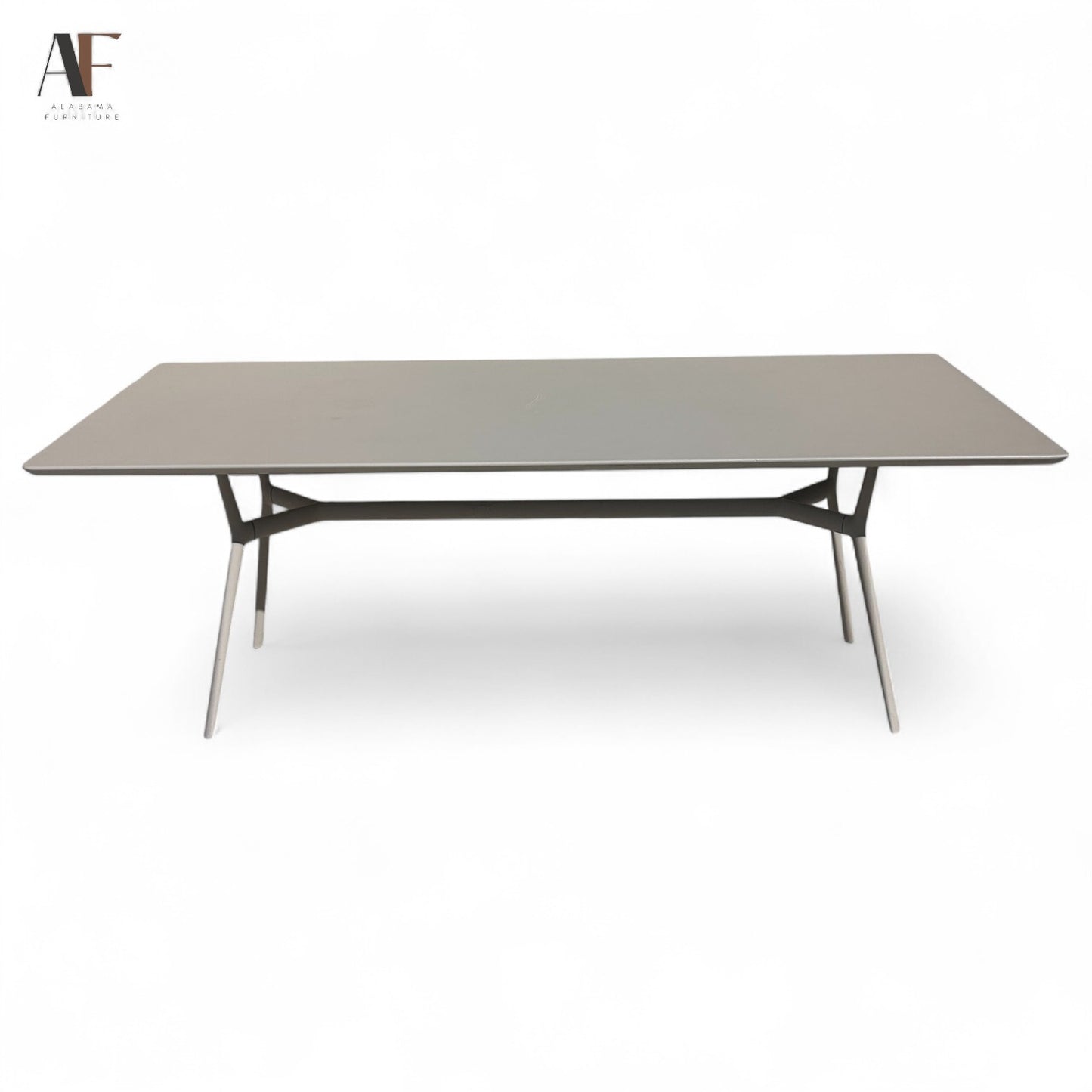 TRIBU DINING TABLE