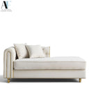 CHAISE
