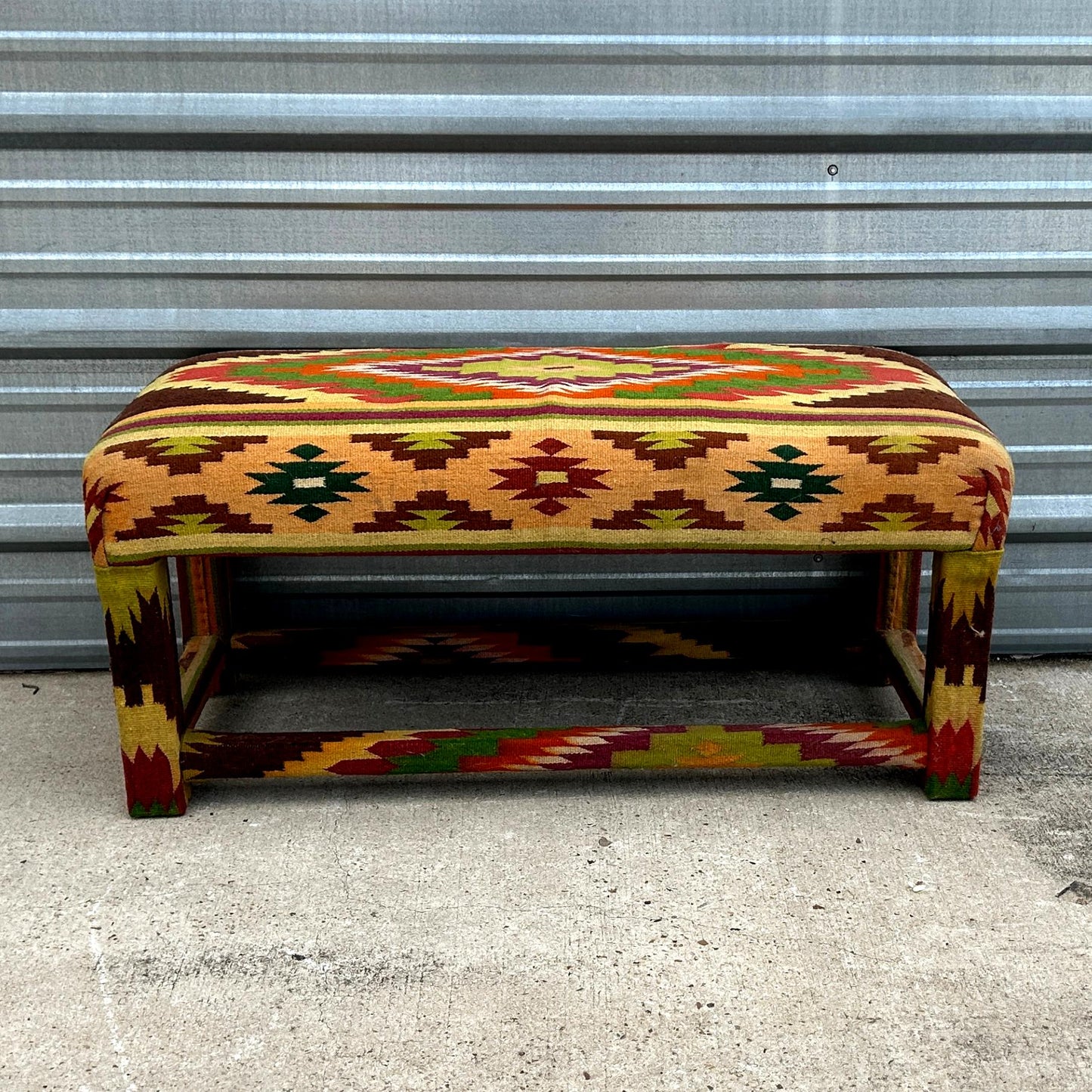 Kilam Bench