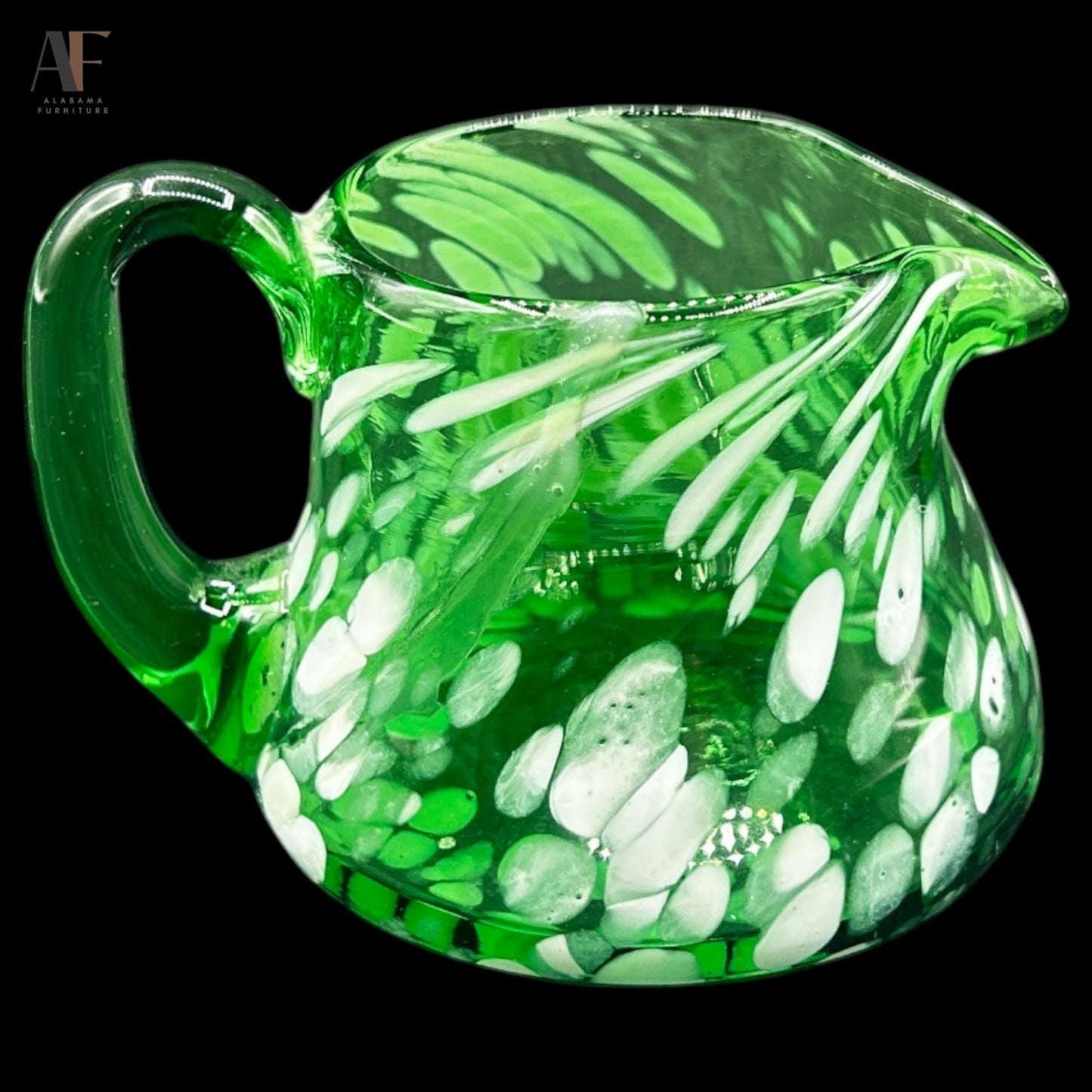 GREEN AND WHITE CREAMER