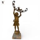 FIGURINE