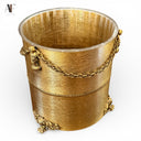TRASH CAN