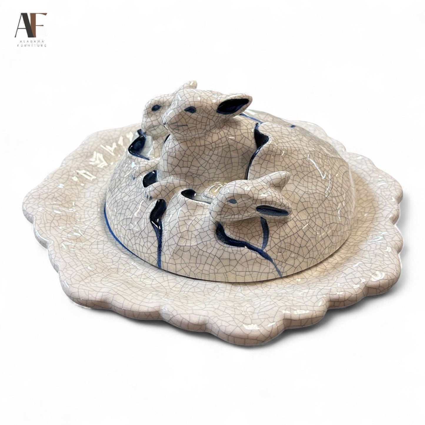 THE POTTING SHED DEDHAM POTTERY COVERED DISH