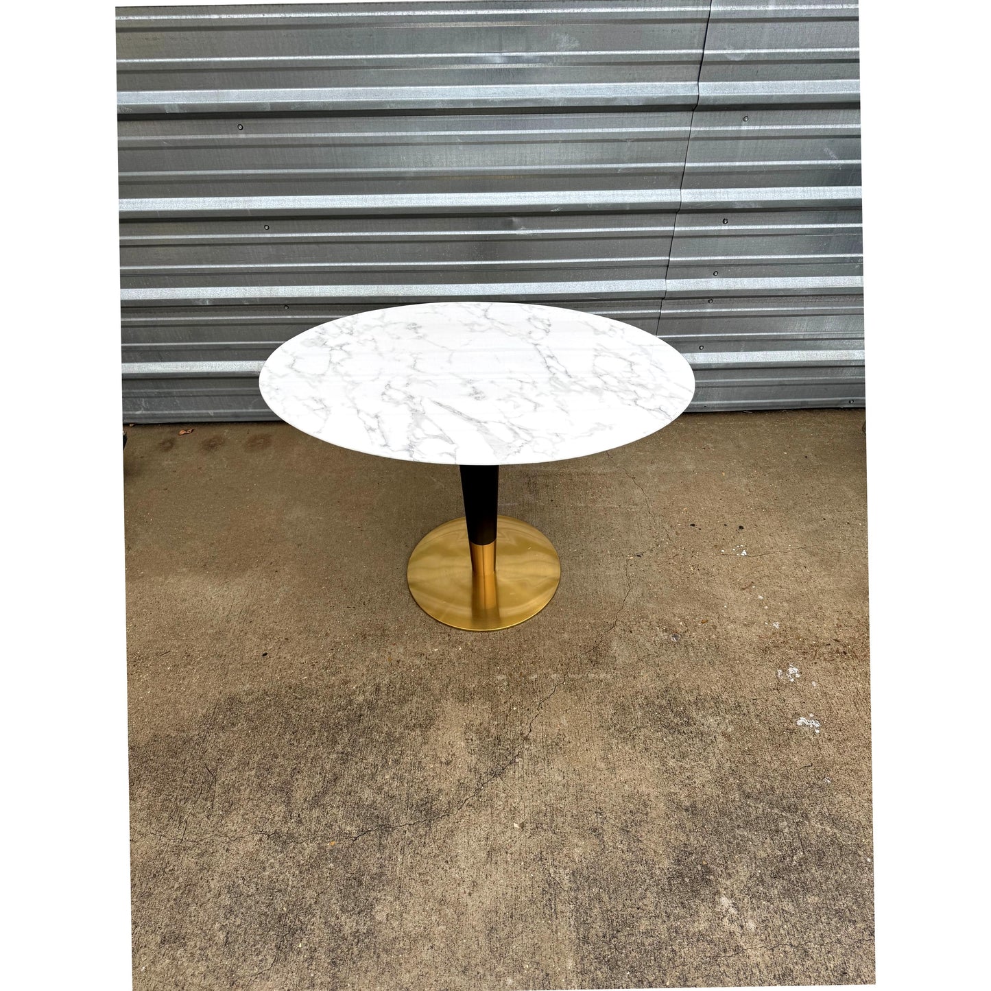 Modway - Zinque 42" Oval Artificial Marble Dining Table