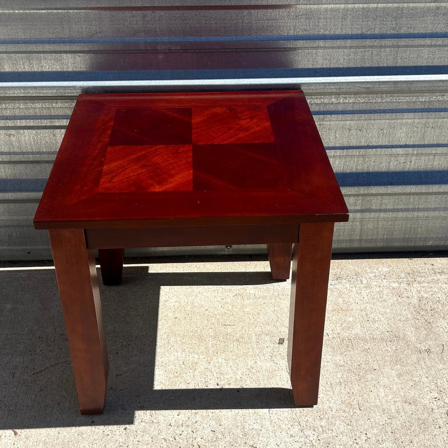 Cofee Table W/ End Tables