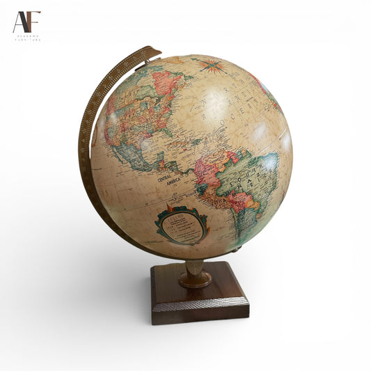 GLOBE LAMP