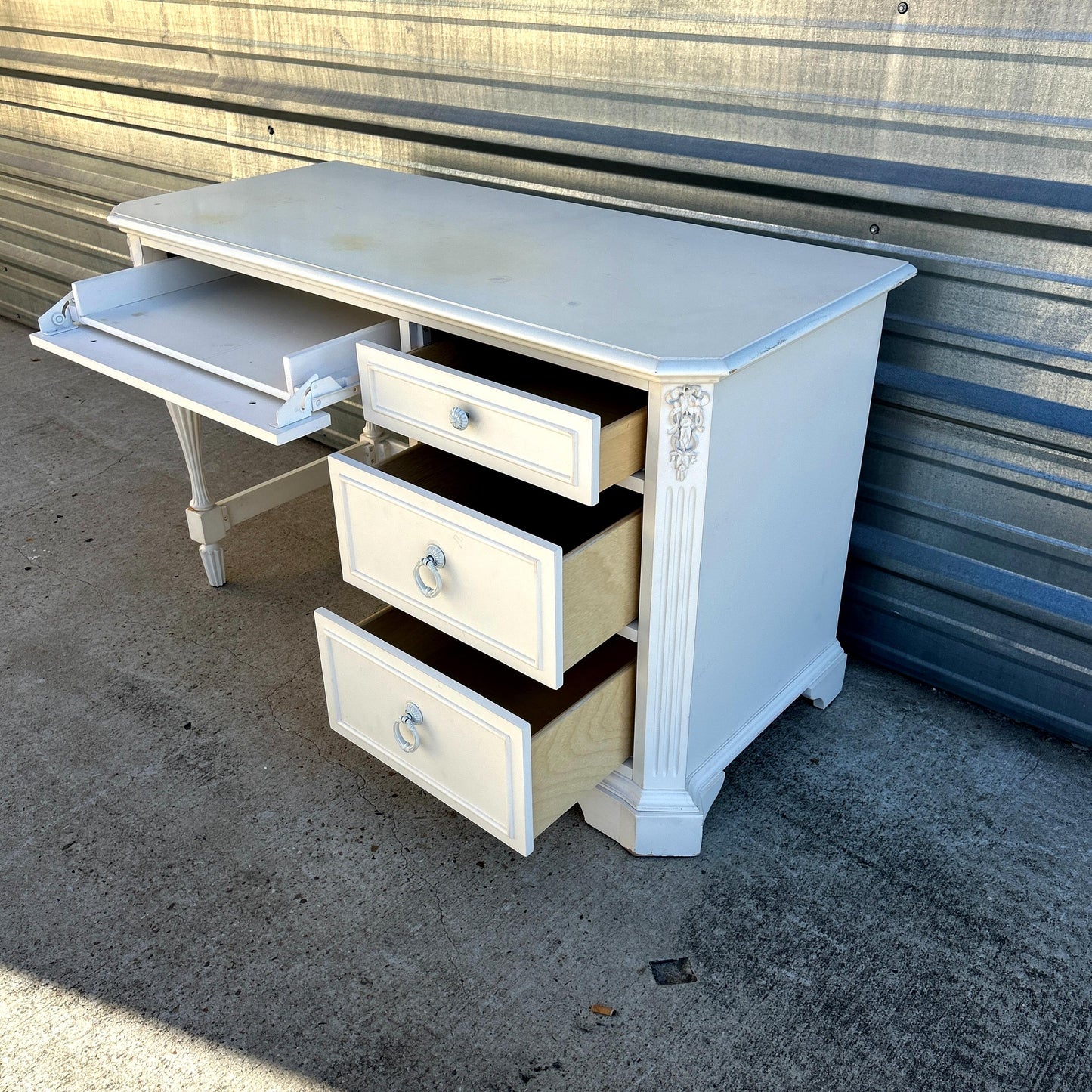 Shabby Chic 4 Drawer Desk