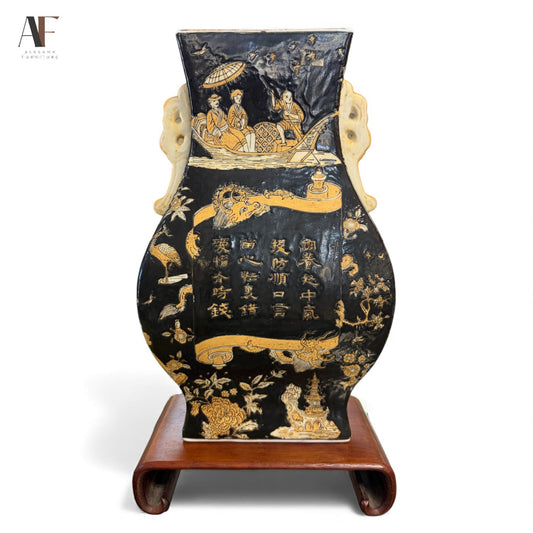 ORIENTAL VASE