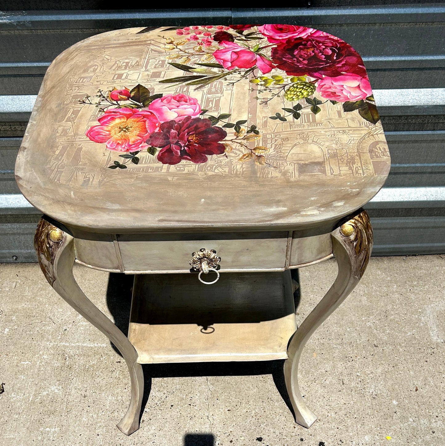 Shabby Sheek Side Table