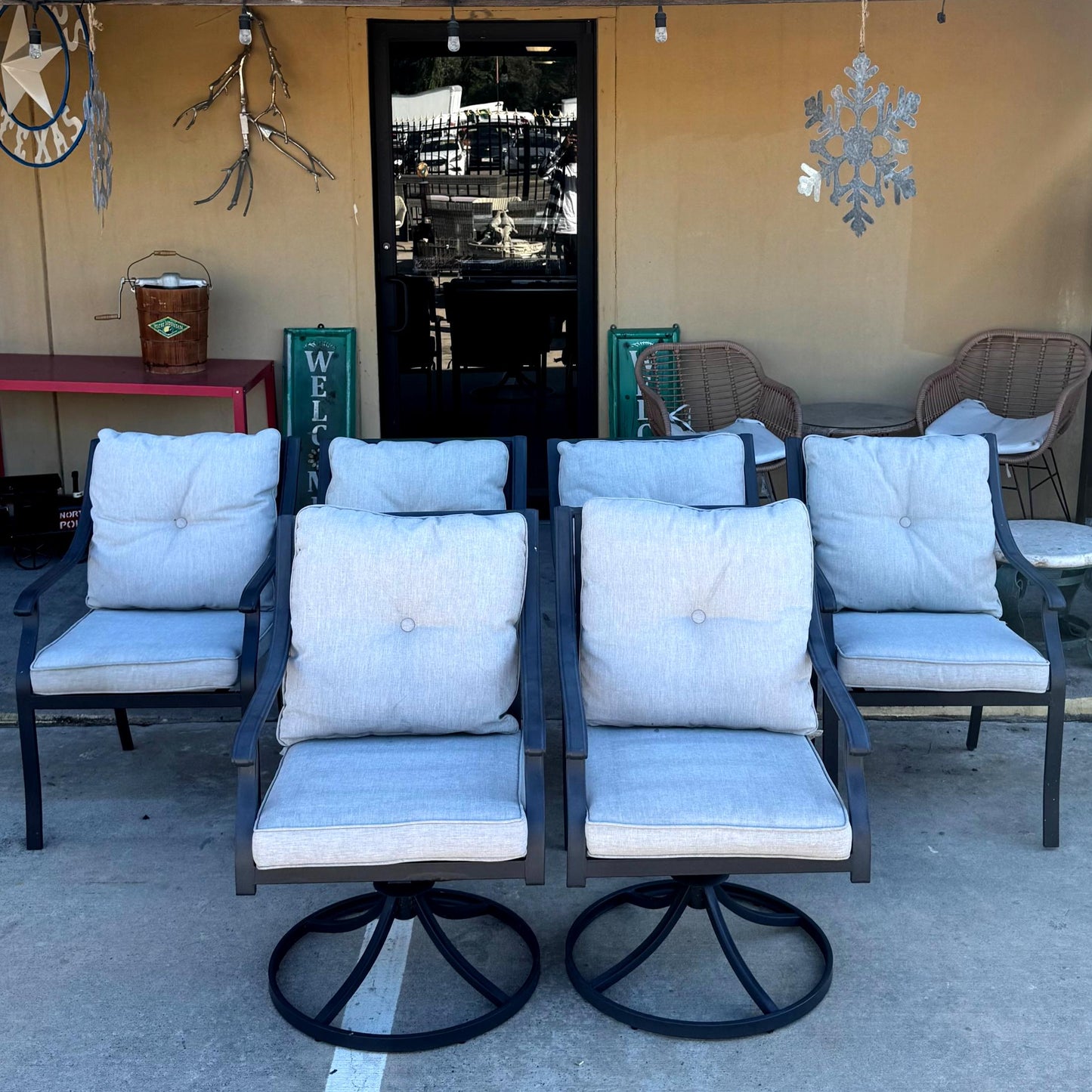 Set of 6  Patio Chairs