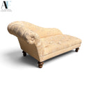 CHAISE
