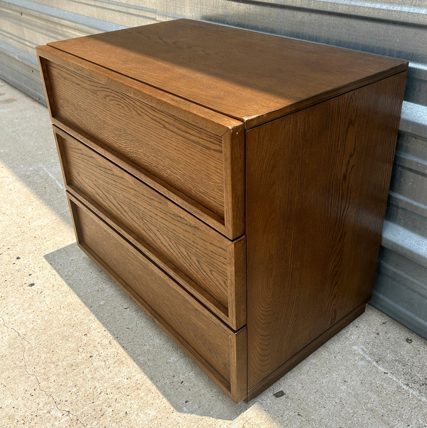 3 Drawer Nightstand