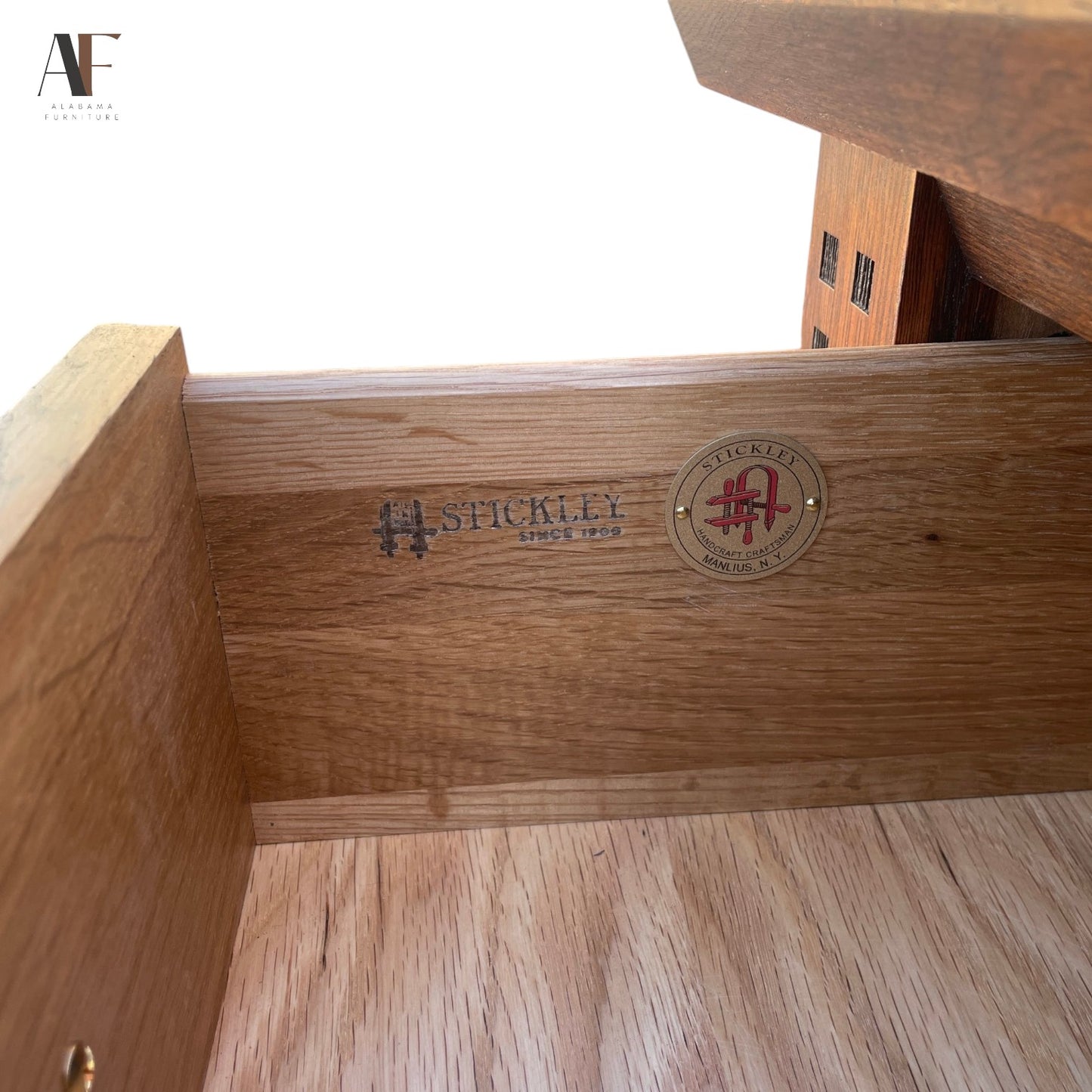 STICKLEY HIGHLANDS CHEST