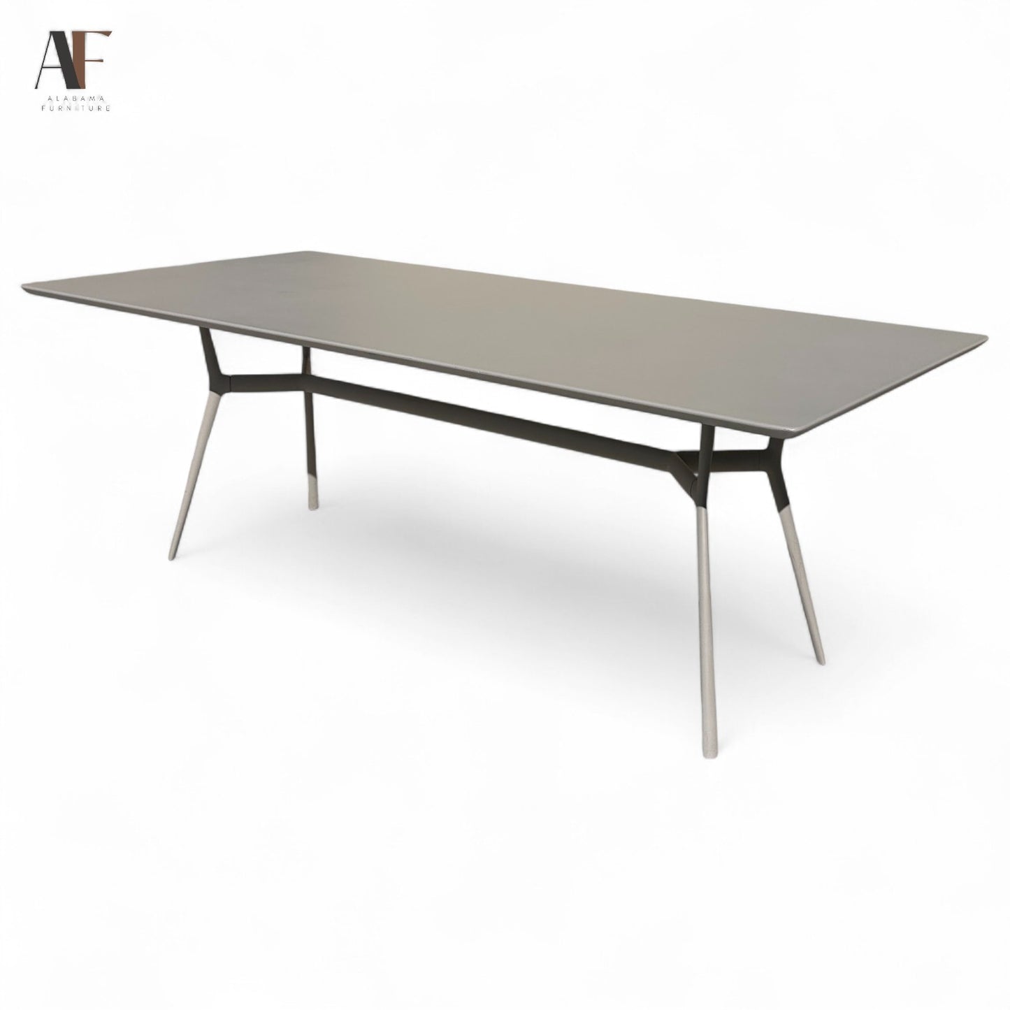 TRIBU DINING TABLE