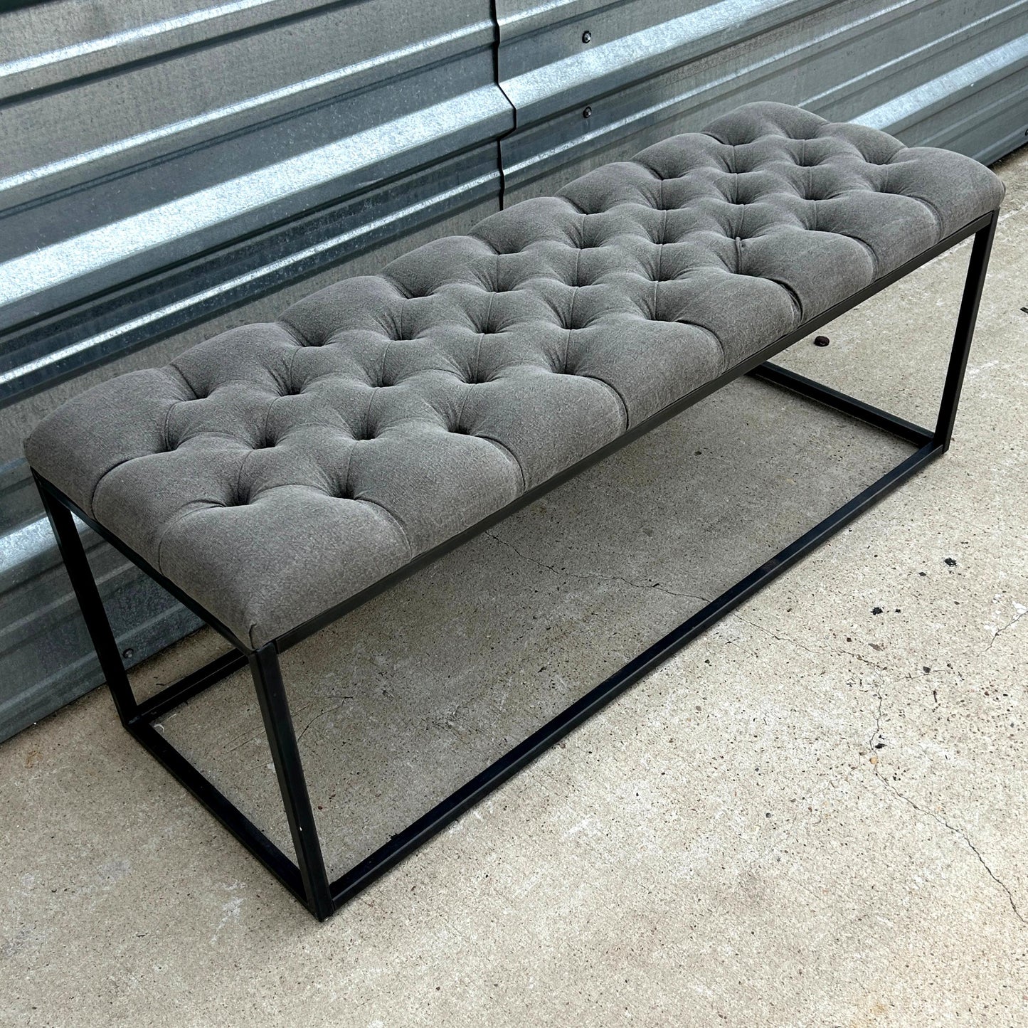 Tufted Bench