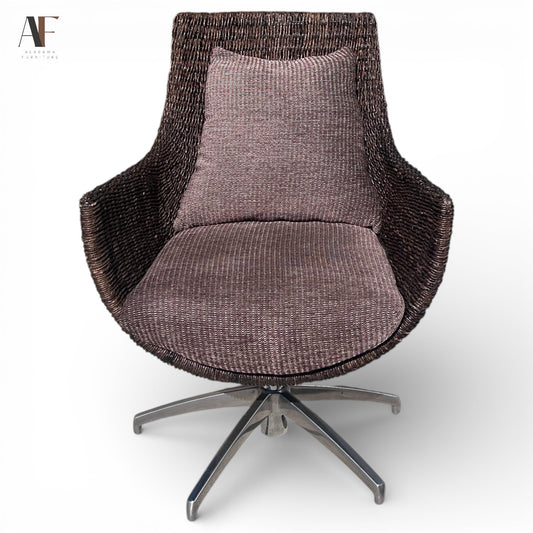 WICKER SWIVEL CHAIR