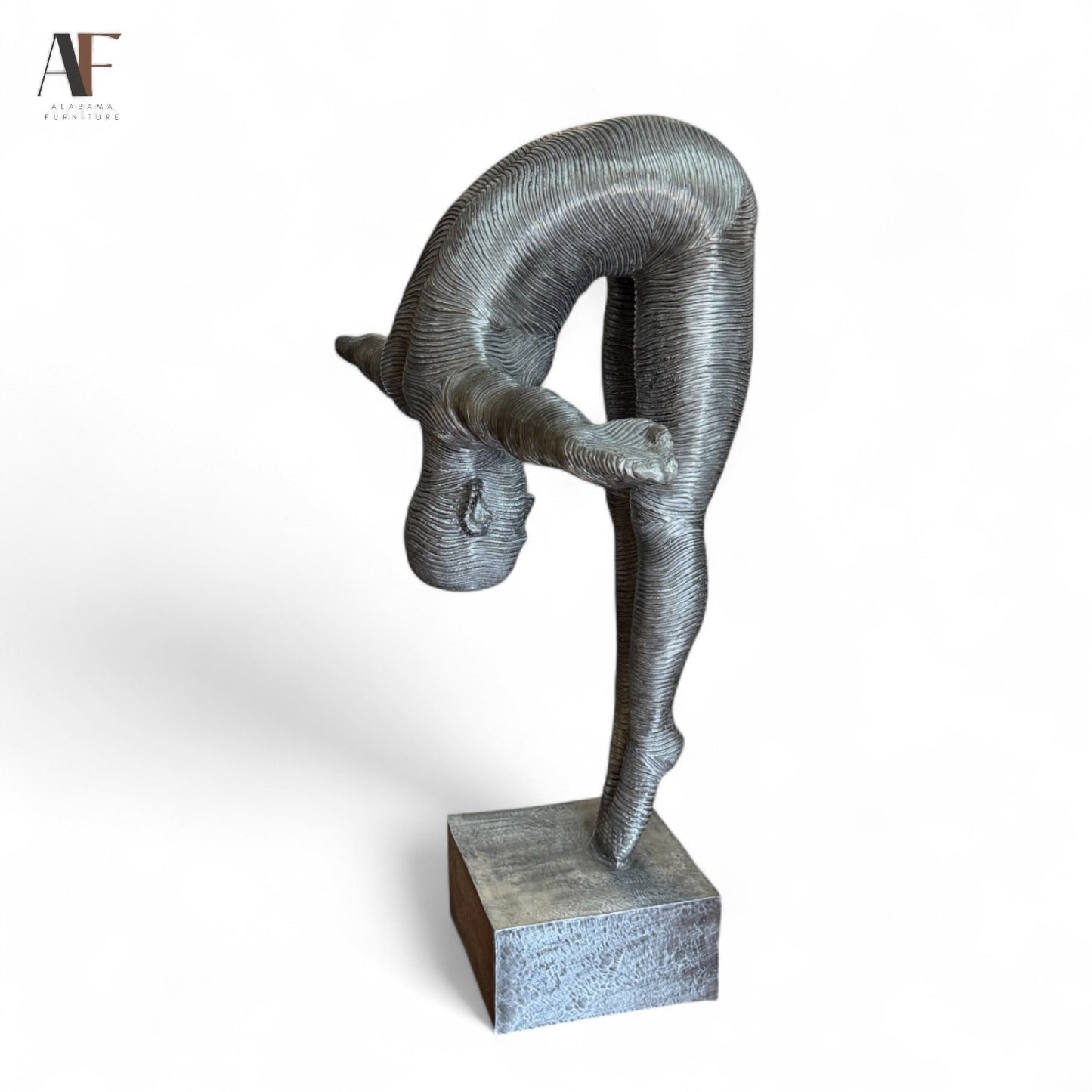 DIVING SCULPTURE