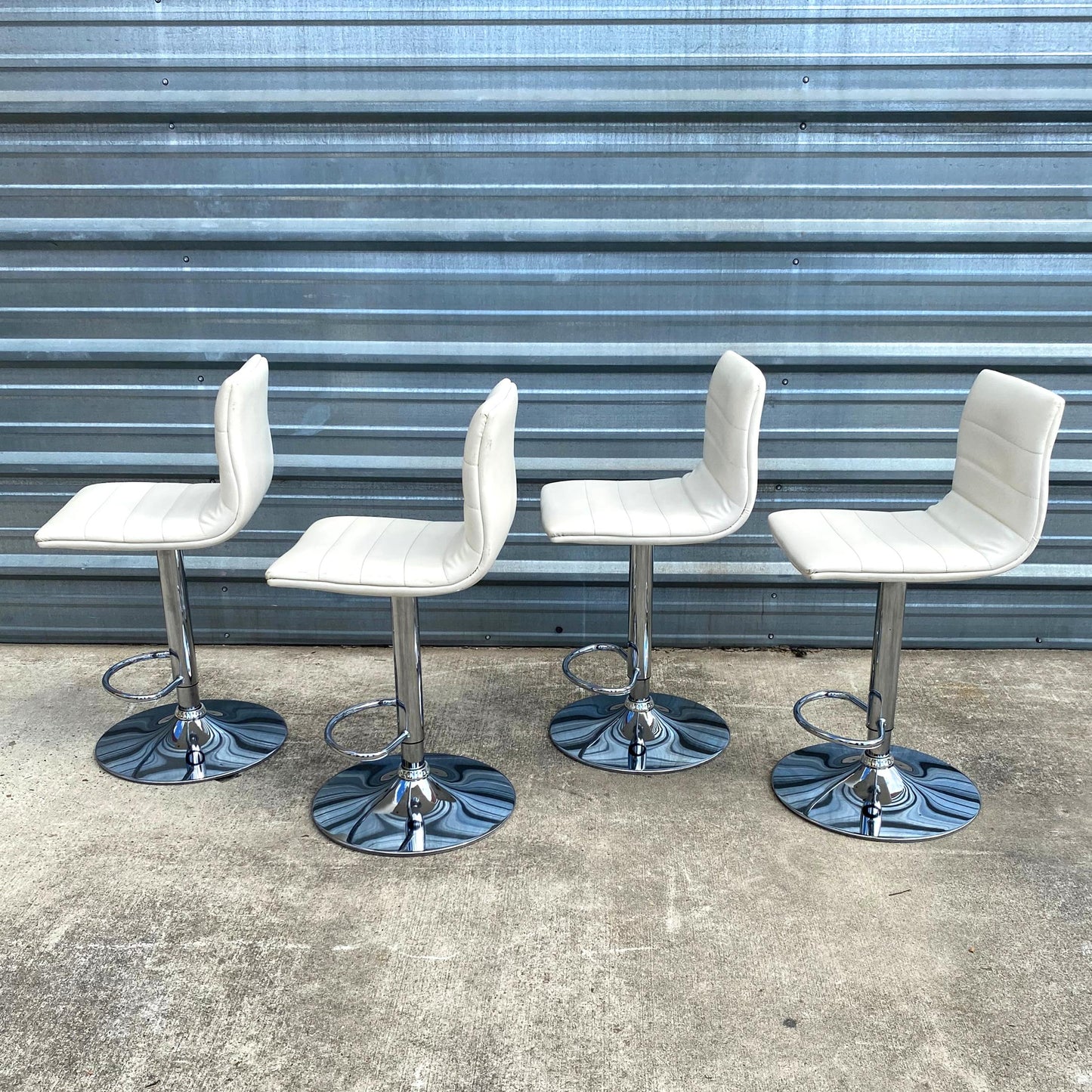 Set of 4 Leather Adjustable  Bar Stools