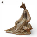 LLADRO DUTCH GIRL FIGURINE