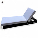 CHAISE  LOUNGE