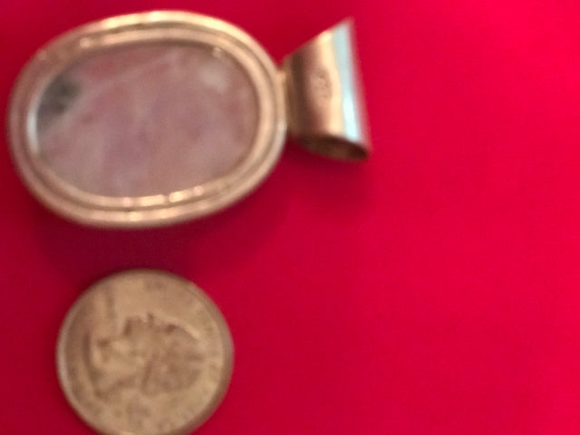 Nepal handmade Opalescent silver pendant .925