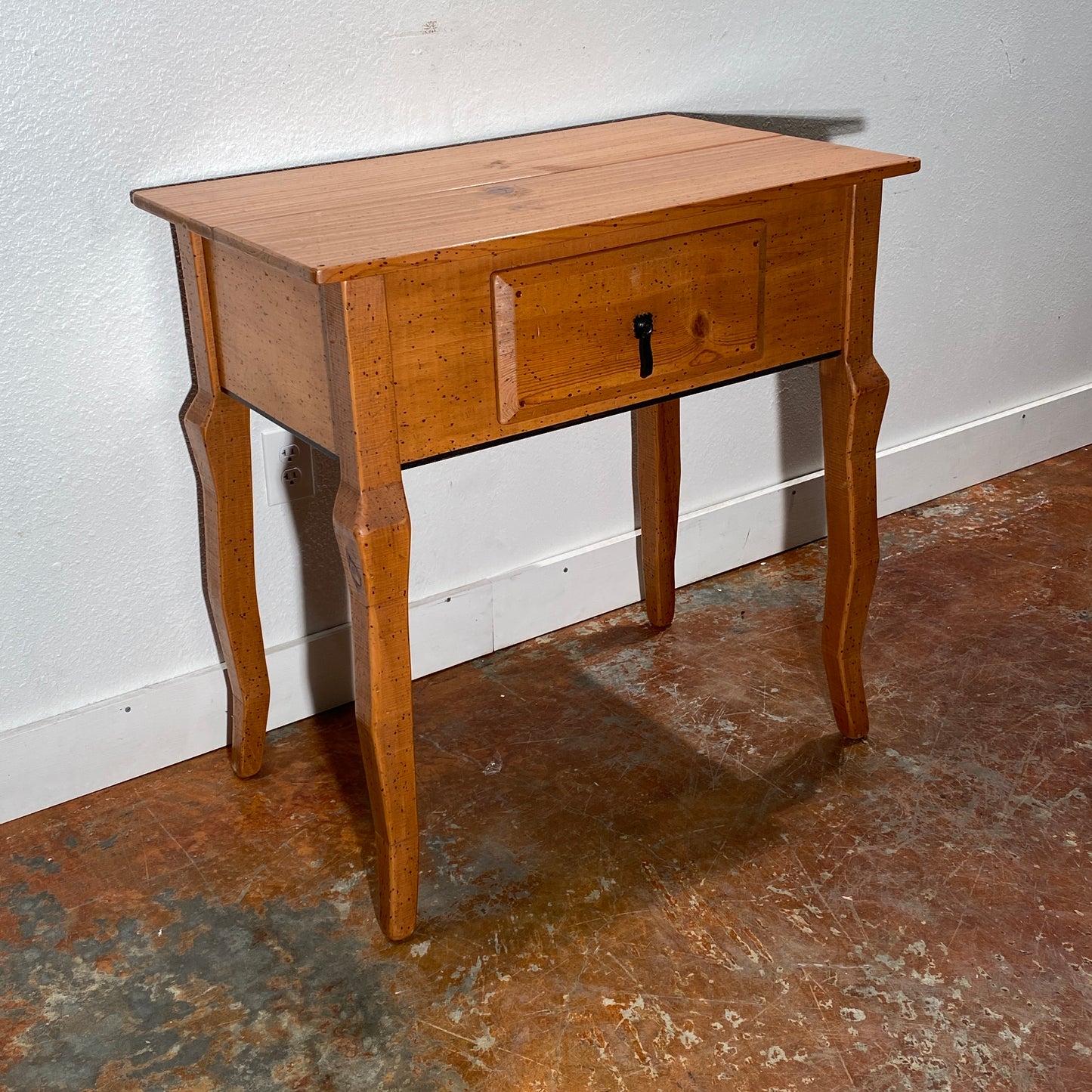 Console w/ Drawer