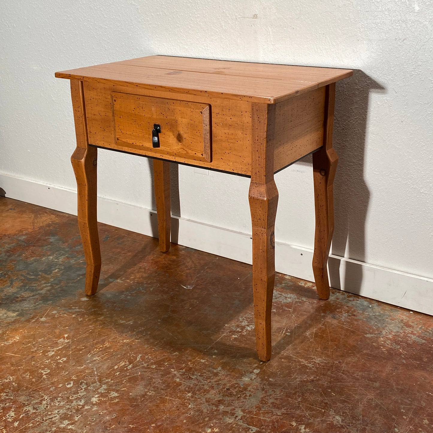 Console w/ Drawer